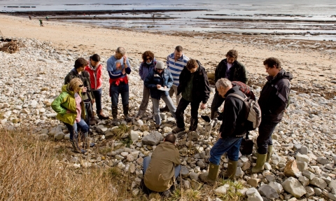 Coastal foraging walk, Lyme Regis © Toby Roxburgh/2020VISION